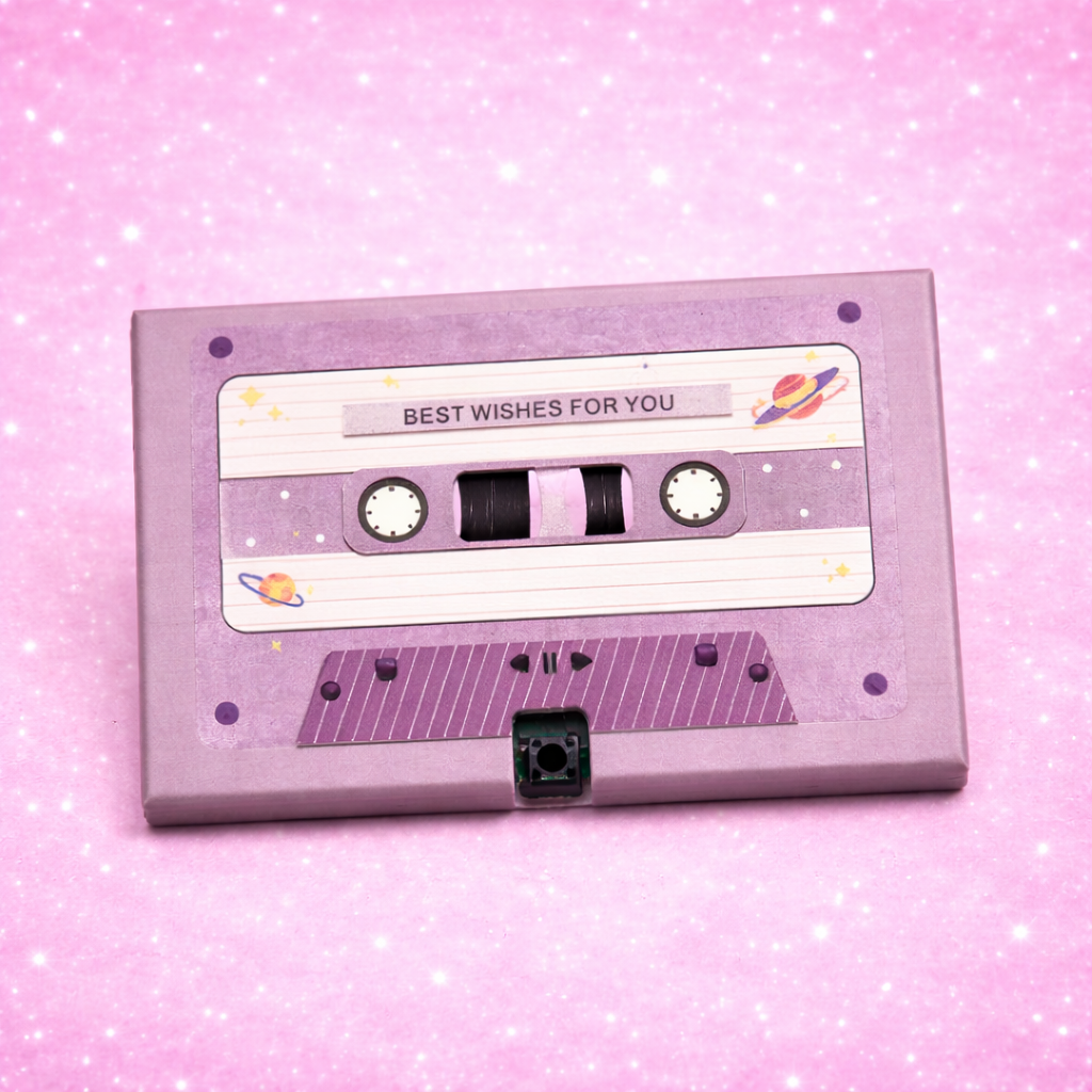 Retro Recordable Phonograph - A Valentine's Day Love Confession Artifact